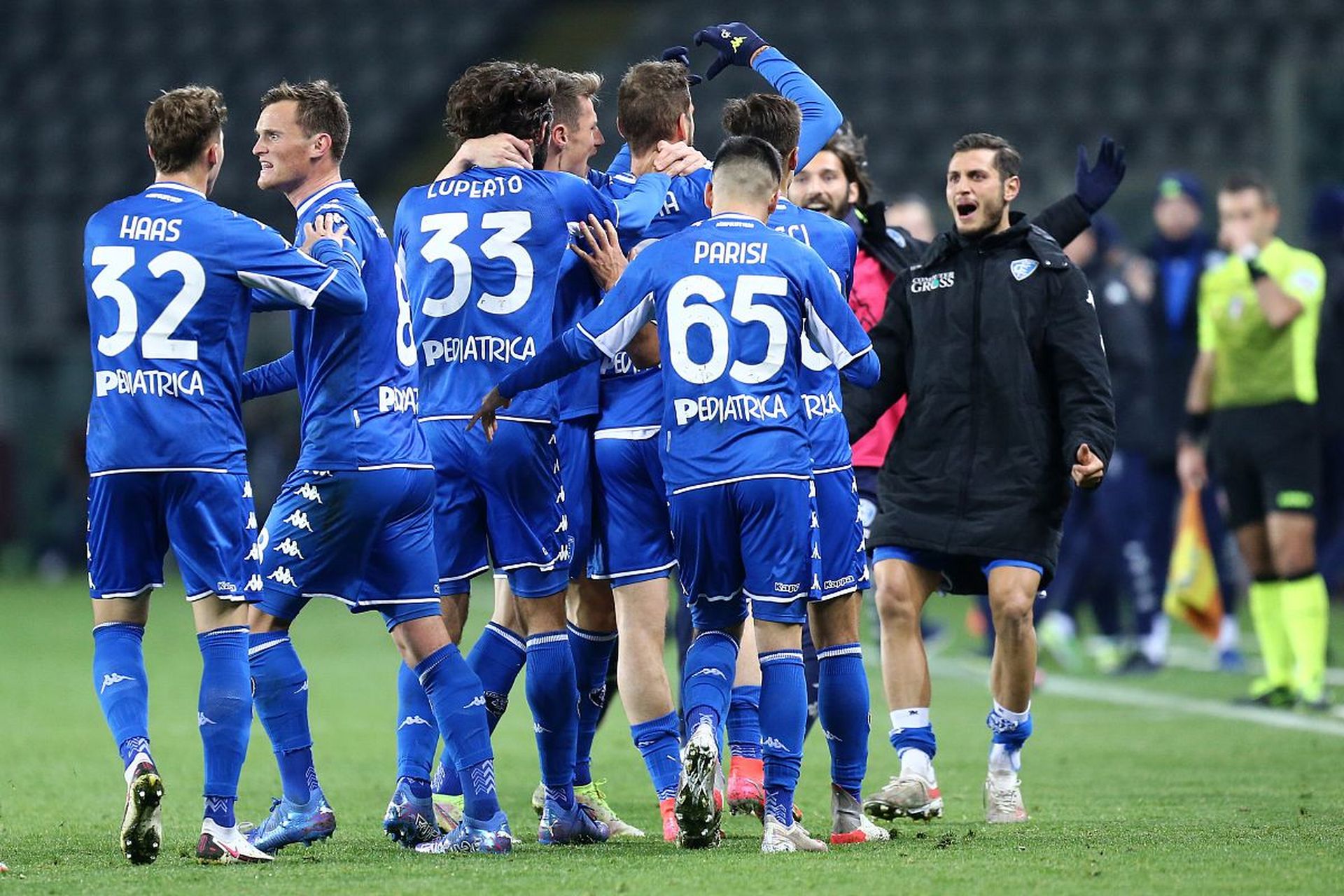 帮助他们在 帮助他们在