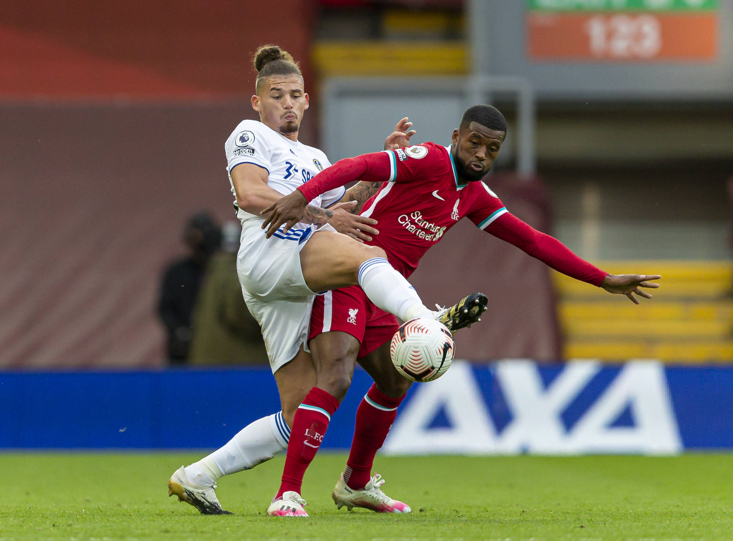 整个中国足 整个中国足